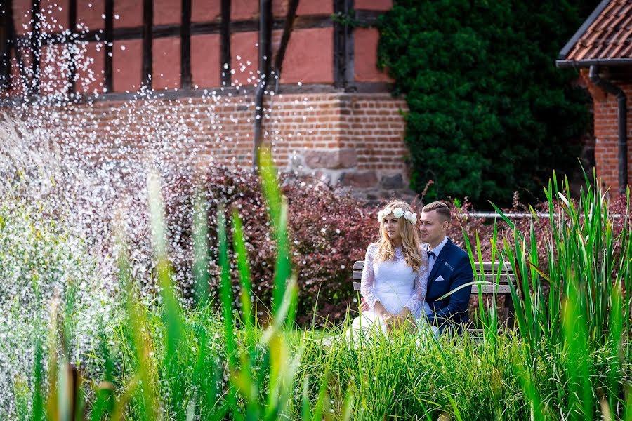 Wedding photographer Adam Kolaśniewski (ipsepl). Photo of 10 February 2020