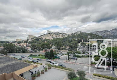 Appartement avec terrasse et piscine 10