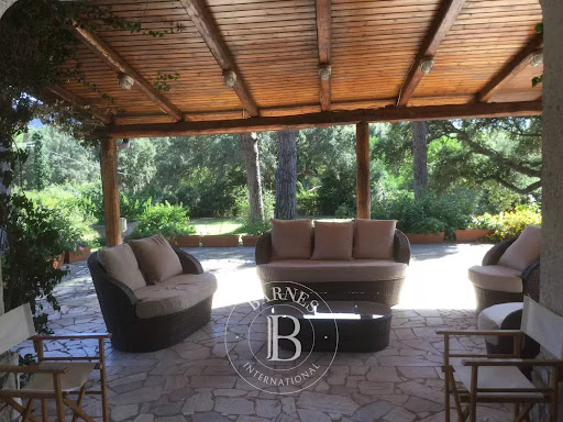 Villa avec piscine 4