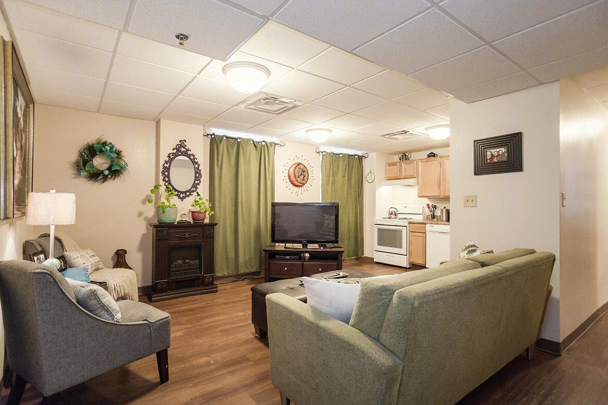 Two Bedroom Floorplan 2 Bed 1 Bath Wesley Village Apartments