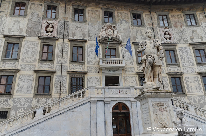 Place des Cavaliers, Pise, Palazzo della Carovana