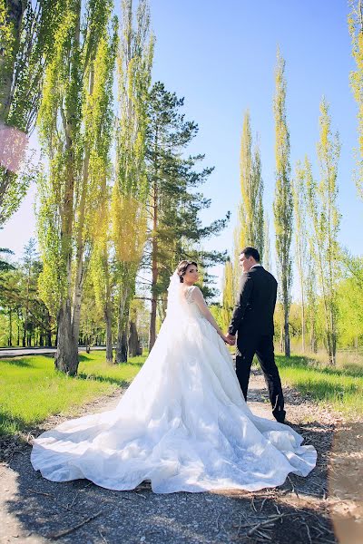 Esküvői fotós Madi Zhetibaev (madeka10). Készítés ideje: 2016 május 21.