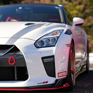 NISSAN GT-R R35