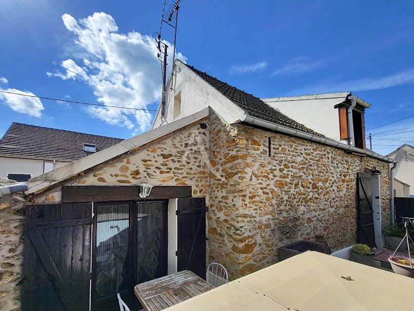 Vente maison 3 pièces 52 m² à Guignes (77390), 159 900 €