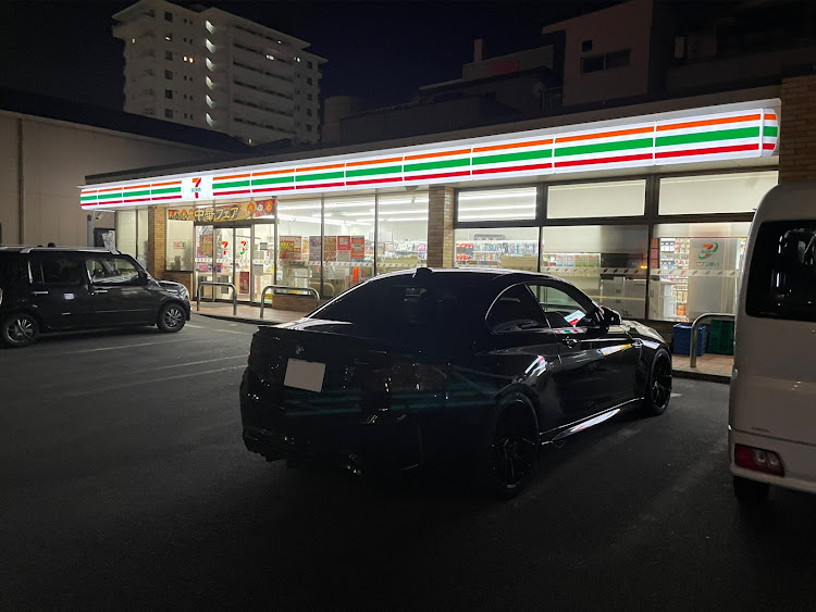 M2 クーペの渋滞疲れた・来来亭・プリウスとバイクにぶち抜かれました・はよ寝よ・次は袖森に関するカスタム事例の投稿画像8枚目