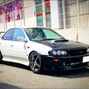 インプレッサ WRX GC8