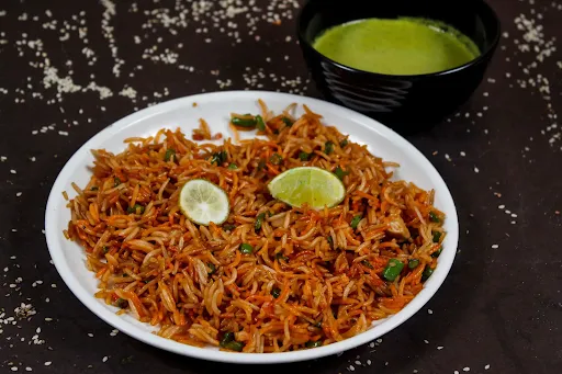 Veg Achari Hyderabadi Biryani