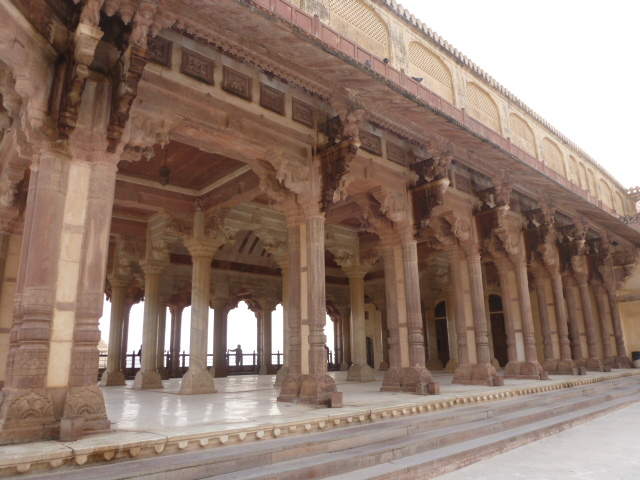 JAIPUR:  Fuerte Amber, City Palace, Jantar Mantar, Templo Birla - UN POQUITO DE INDIA Y UN POQUITO DE NEPAL (5)