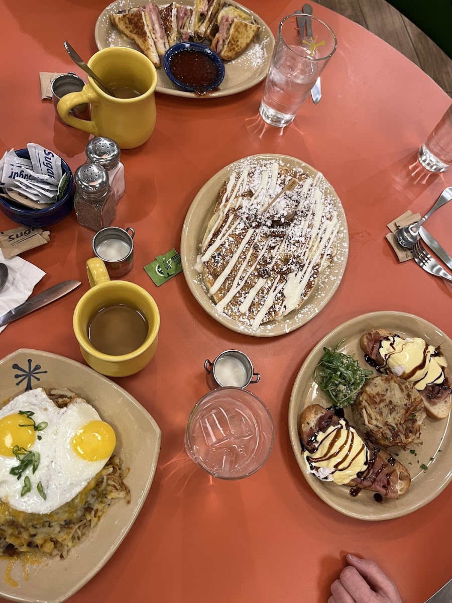 Gluten-Free Pancakes at Snooze, an A.M. Eatery