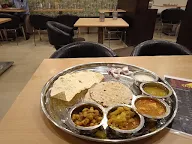 Rajmahal Thali Restaurant photo 1