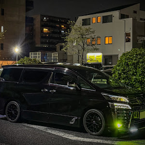 ヴェルファイア AGH30W