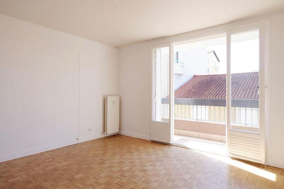 Vente appartement 4 pièces 74 m² à Villeurbanne (69100), 235 000 €