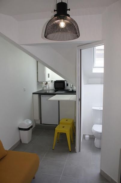 Location  appartement 1 pièce 12 m² à Amiens (80000), 350 €