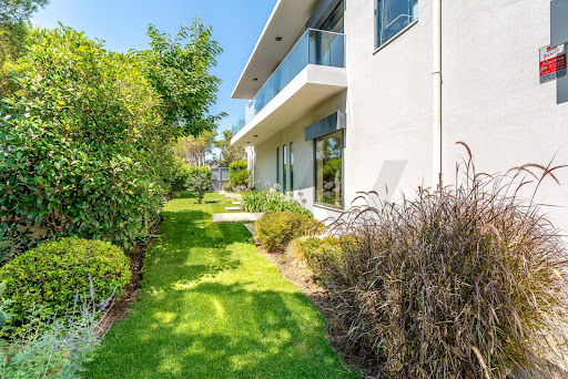 Maison avec piscine et jardin 2