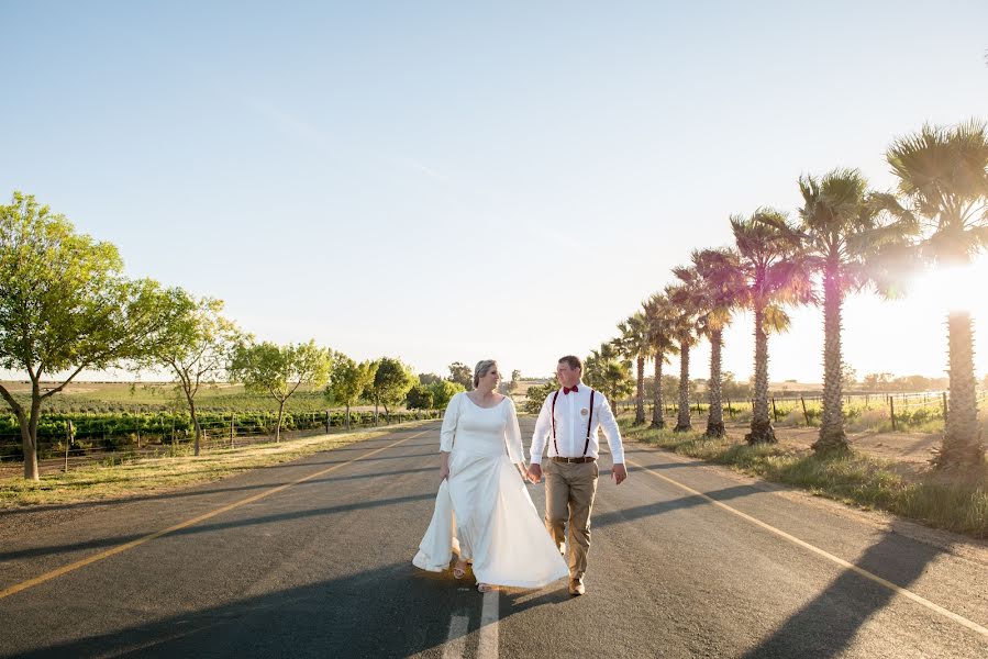 Fotografo di matrimoni Janitha De Kock (janithaphotograp). Foto del 10 dicembre 2018