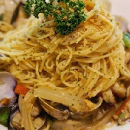 Is Pasta義大利麵