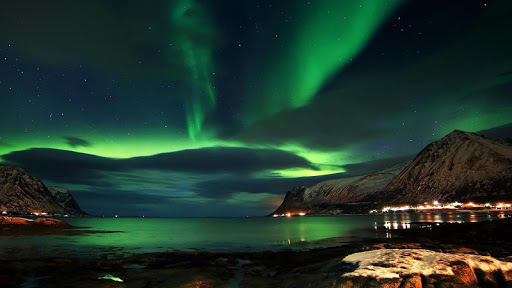 Beautiful Aurora Borealis Wallpaper