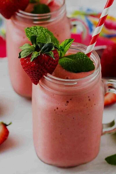 Strawberry Ice Cream Shake [300ml]