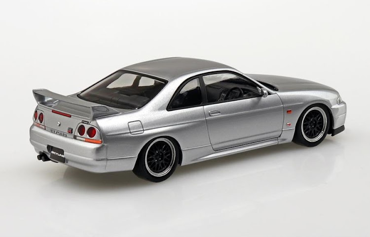 寅次郎さんが投稿したアオシマ模型・1/32スケール・楽プラ・BCNR33 GT-R・カスタマイズ・ホイールに関するカスタム事例の投稿画像10枚目