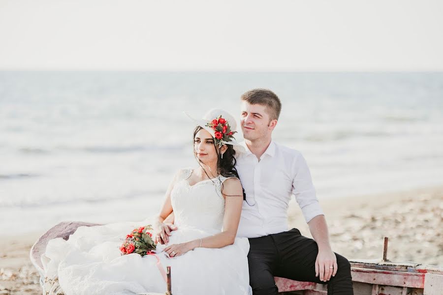 Fotografo di matrimoni Selma Helvacı Atar (selmahelvaciatar). Foto del 12 luglio 2020