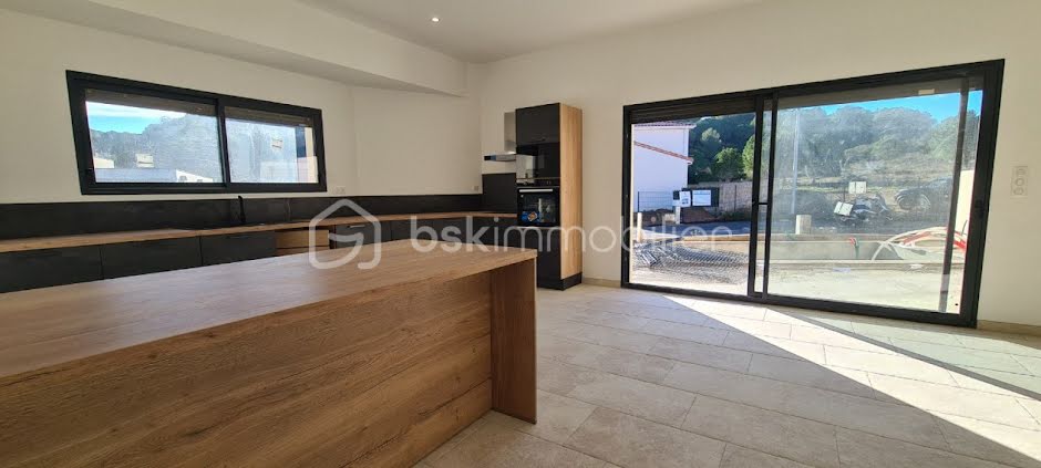 Vente villa 4 pièces 111 m² à Narbonne (11100), 342 000 €