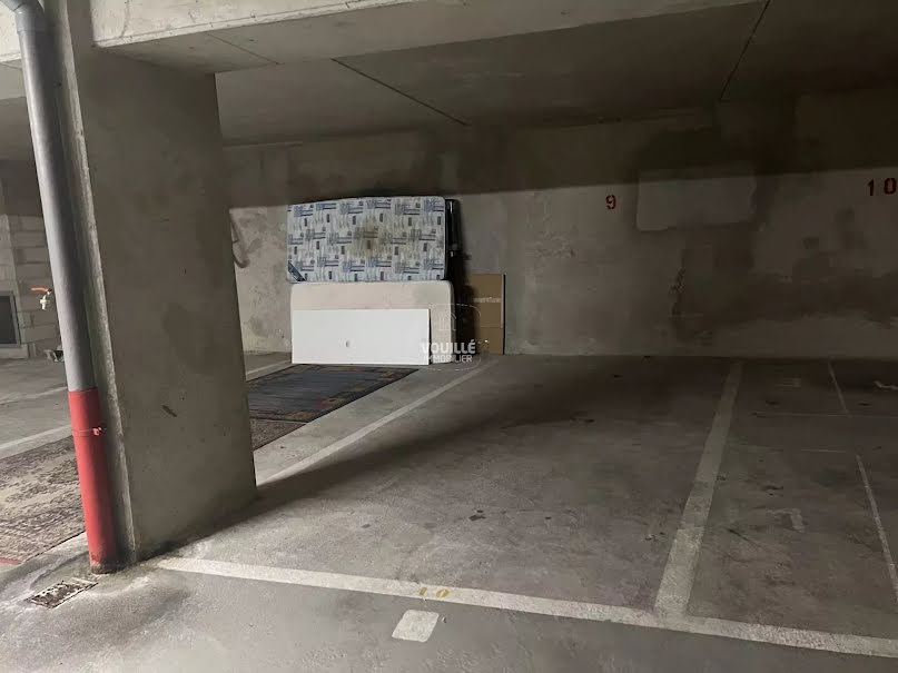 Location  parking   à Paris 15ème (75015), 70 €