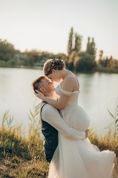 Fotógrafo de casamento Olga Ryazanceva (olga2606). Foto de 15 de setembro 2023