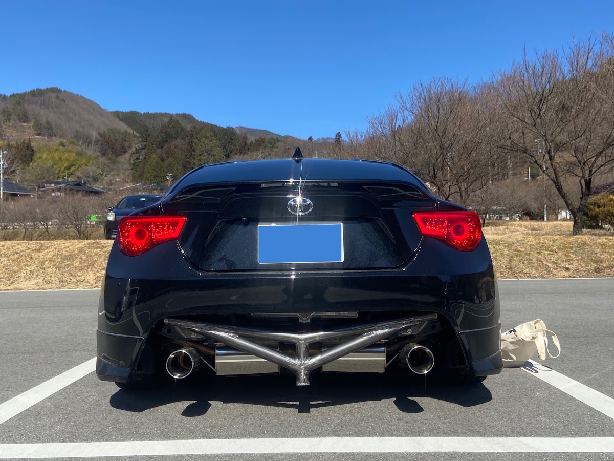 トヨタ86 BRZ ジャッキアップバー　バンパーカット