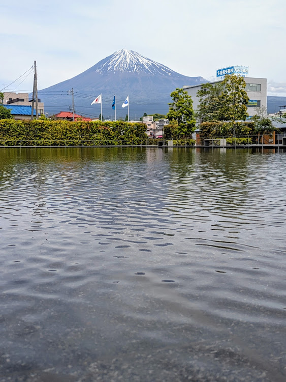 アルテッツァの5月もよろしくお願いします・いつもイイネ&コメントありがとうございます🙇‍♂️・フォローワーさんからの👍️いいねに感謝に関するカスタム事例の投稿画像2枚目