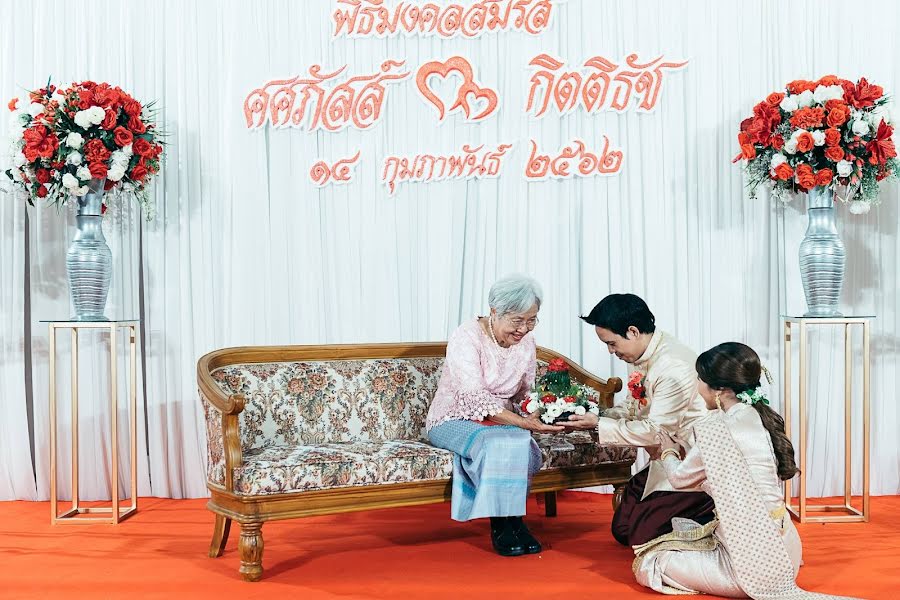 Fotografer pernikahan Tossapon Buapet (buapet). Foto tanggal 4 Mei 2023