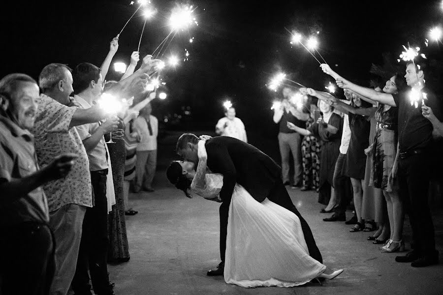 Fotógrafo de casamento Kseniya Kolomiec (ksenija). Foto de 22 de outubro 2019