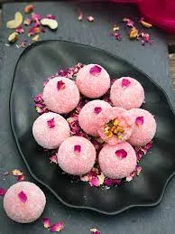 Rose Laddoo