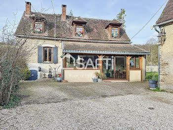 maison à Villeneuve-sur-Yonne (89)