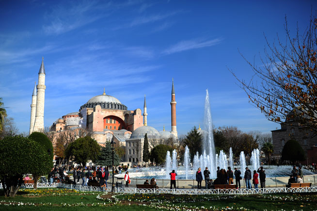 A debate over the future of the Hagia Sophia highlights deep divisions ahead of polls