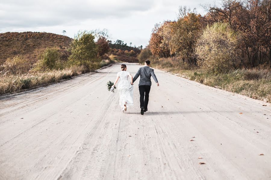 Wedding photographer Nikita Kver (nikitakver). Photo of 8 October 2017