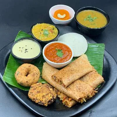 Spring Roll Dosa Platter