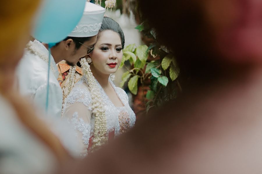 Fotógrafo de casamento Danny Arief (d8studio). Foto de 13 de julho 2019