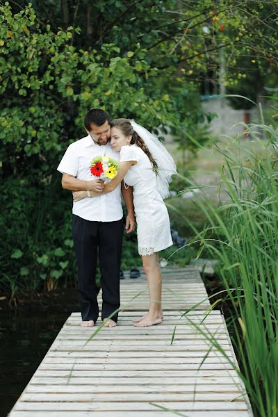 Fotografo di matrimoni Evgeniy Belousov (belousov). Foto del 9 settembre 2015