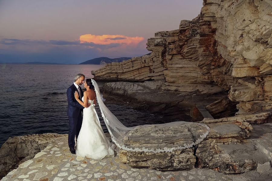 Wedding photographer John Giannopoulos (giannisgianopou). Photo of 28 November 2018