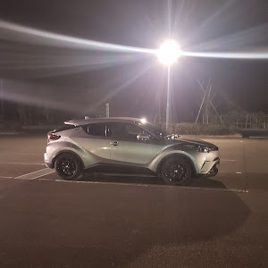 C-HR NGX50