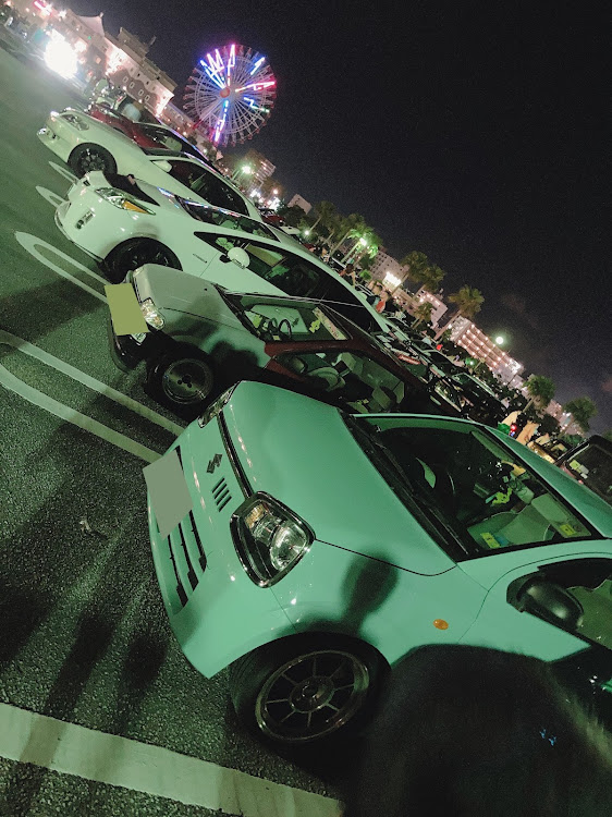 プリウスの#沖縄・#USDM・第4美浜・ご近所さんコラボ・コロナストレスに関するカスタム事例の投稿画像3枚目
