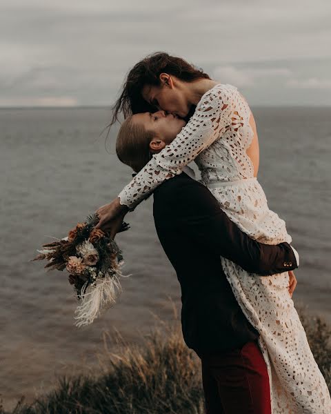 Fotógrafo de casamento Valeriya Kulaeva (svaleriyaphoto). Foto de 30 de agosto 2019