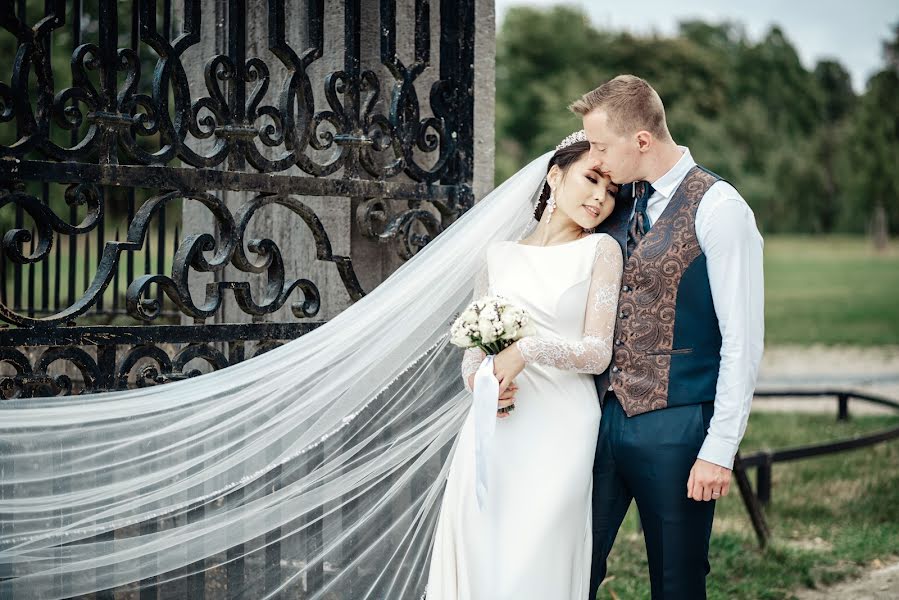 Fotografo di matrimoni Katia Sheveleva (skywedphoto). Foto del 11 novembre 2022