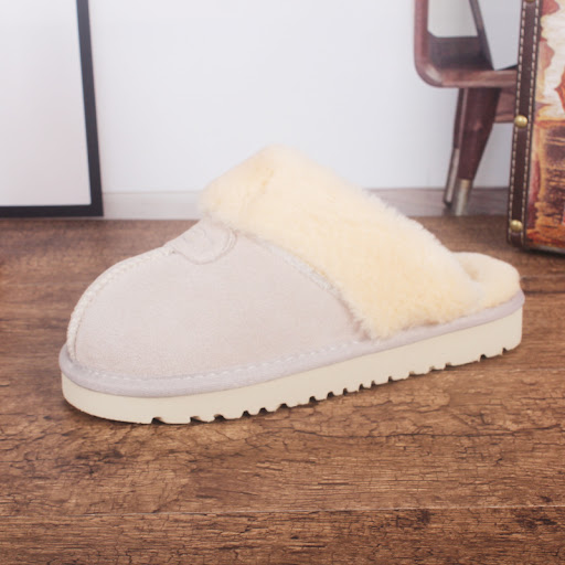 Title 11, Mens and Womens Cowhide Toe Warm Slippers Exp...