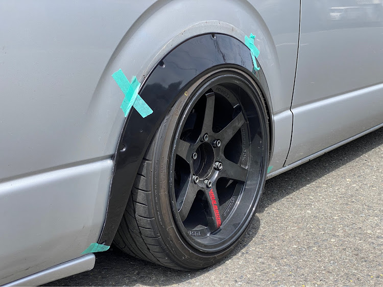 ハイエースバンのハイエース好きな人と繋がりたい・BEECAS・BEECAS RACINGに関するカスタム事例の投稿画像3枚目