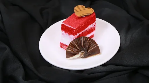 Red Velvet Pastry