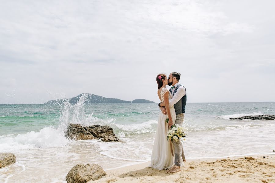 Wedding photographer Vitaliy Kuleshov (witkuleshov). Photo of 13 December 2018