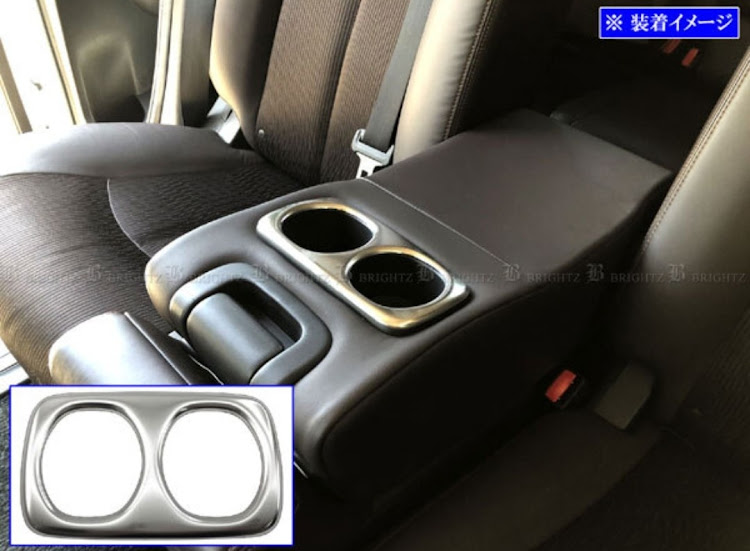 エルグランドのエルグランドE52・BRIGHTZ・後期ヘッドライトとアーバングリルが欲しい今日この頃に関するカスタム事例の投稿画像11枚目