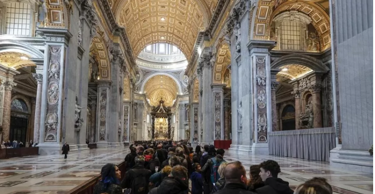 People paid their respects in St Peter's Basilica