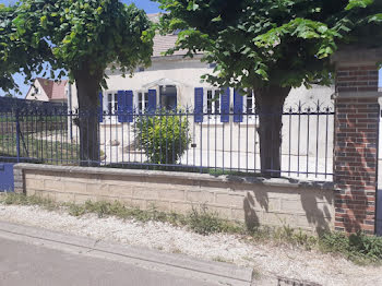 maison à Laroche-Saint-Cydroine (89)